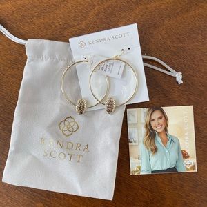 Kendra Scott gold hoop earrings, NWT